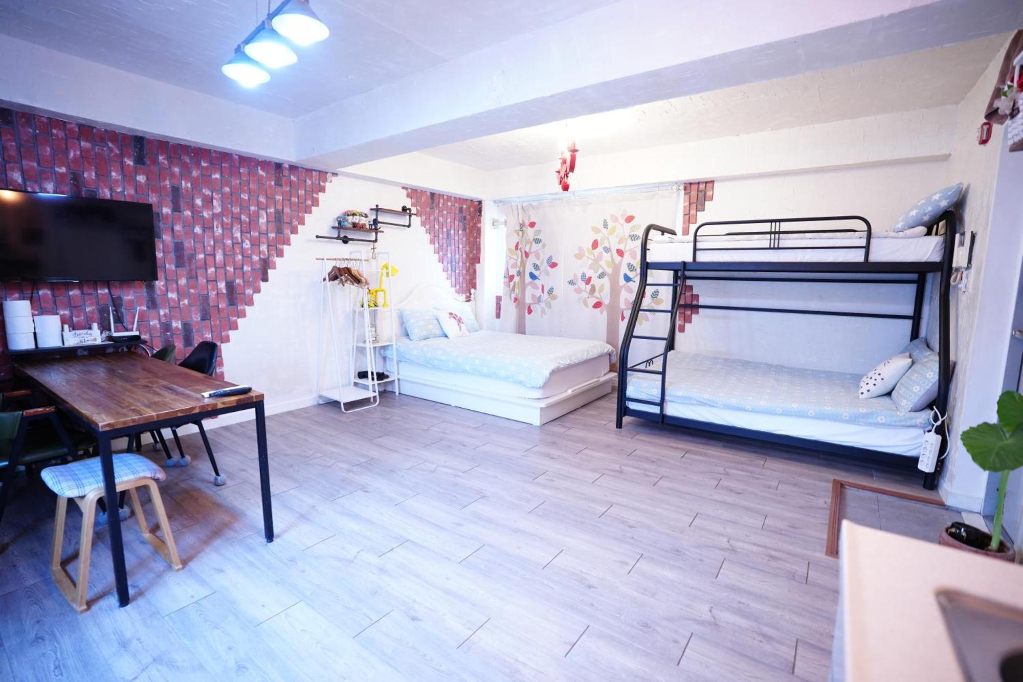 Unicorn Aparthotel